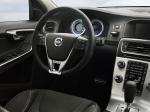 Volvo S60 R-Design 2010 года